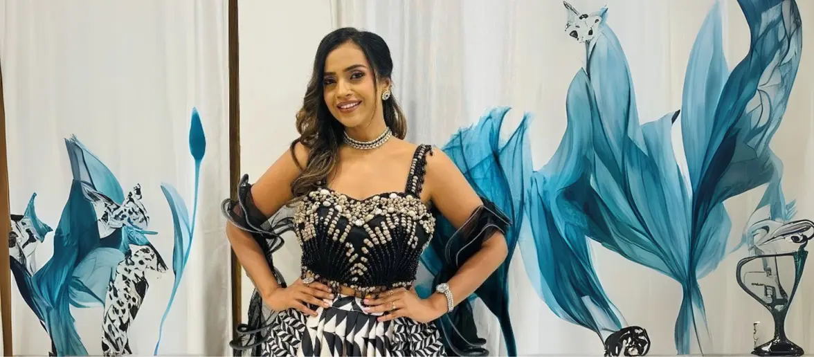 Deepika Jain emceeing corporate gala and summit awards in Singapore